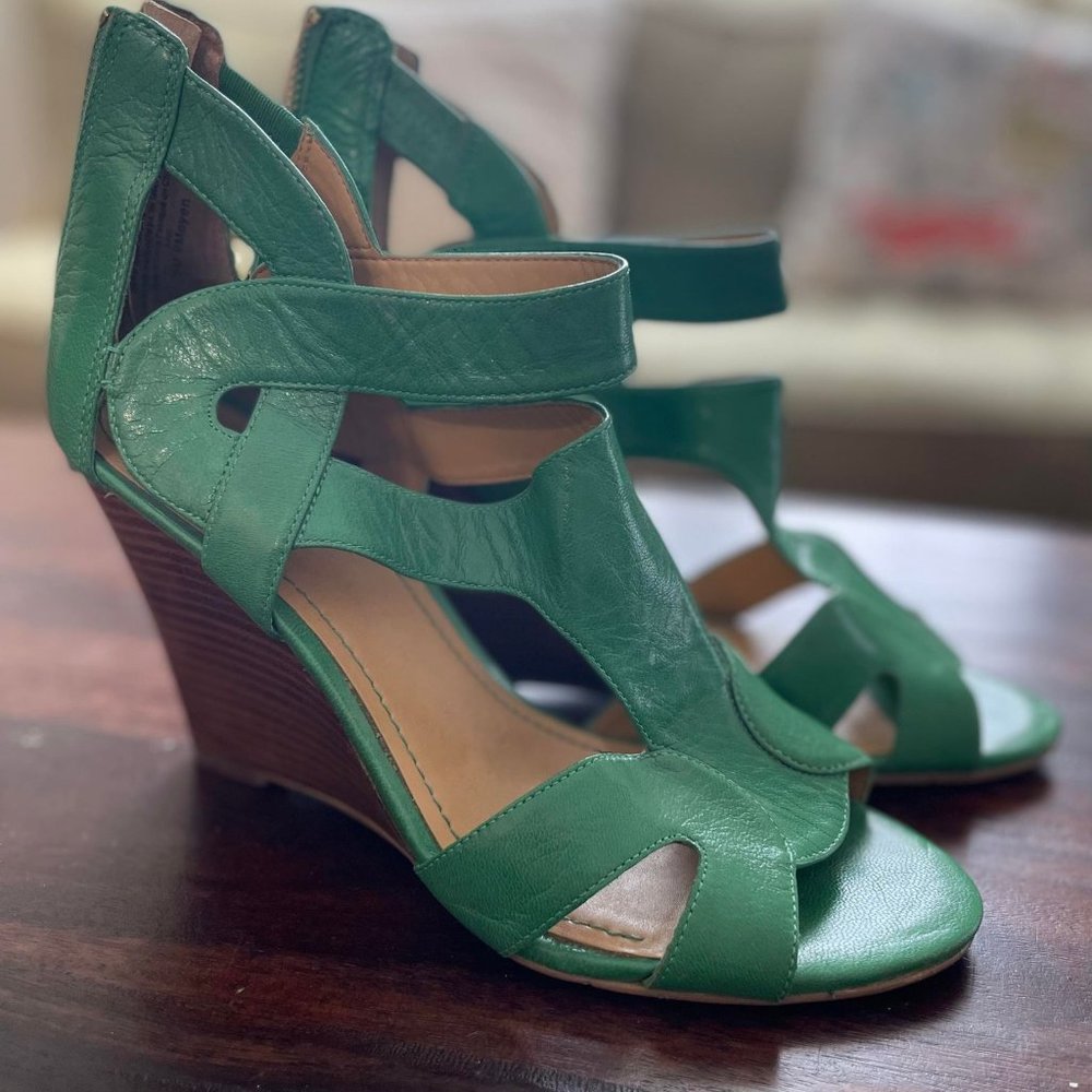 Nine West Green Wedge Sandal